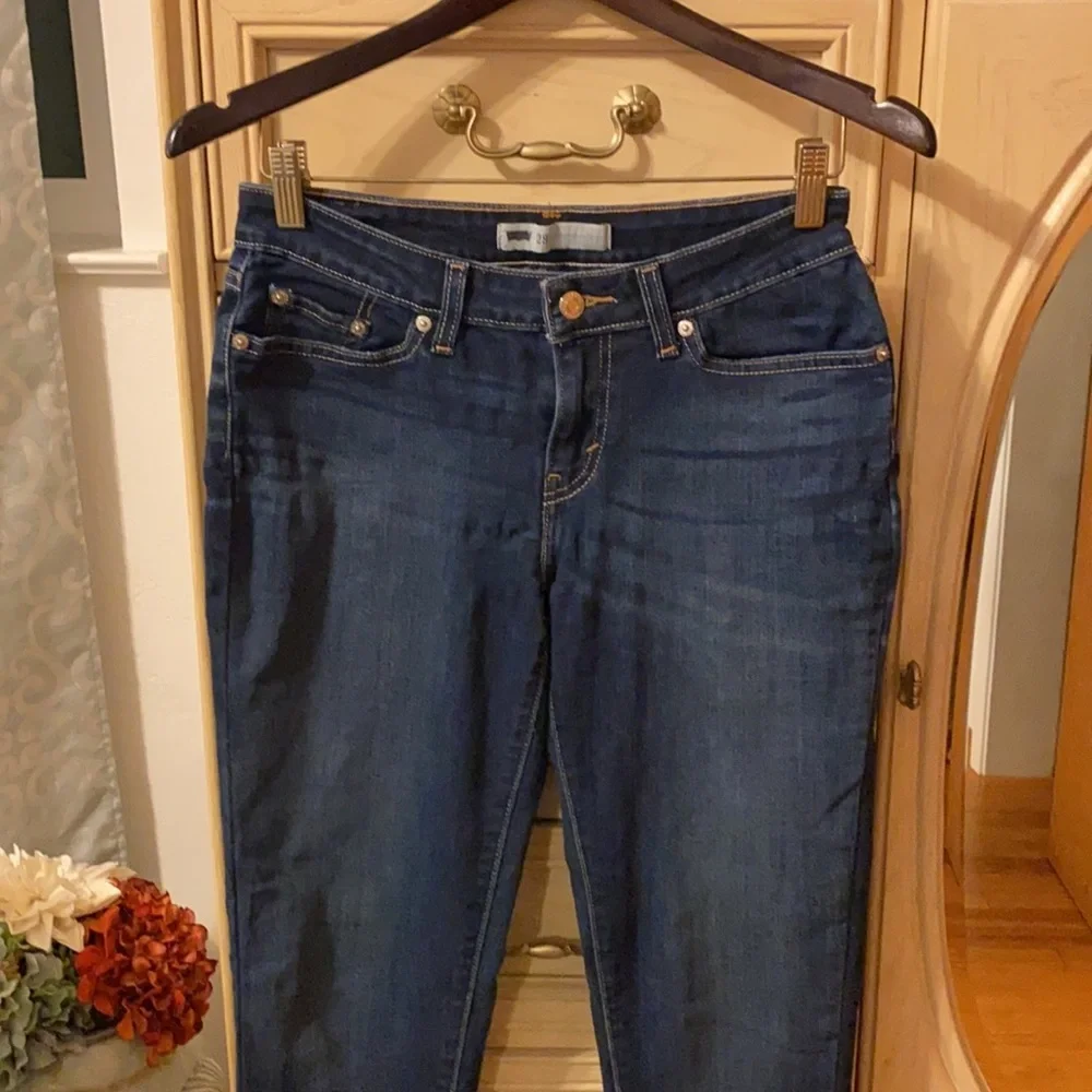 Levi’s 29 Jeans - Picture 2 of 8